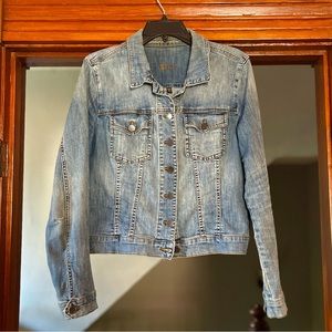 Kut from the Kloth Helena Jean Jacket - size L